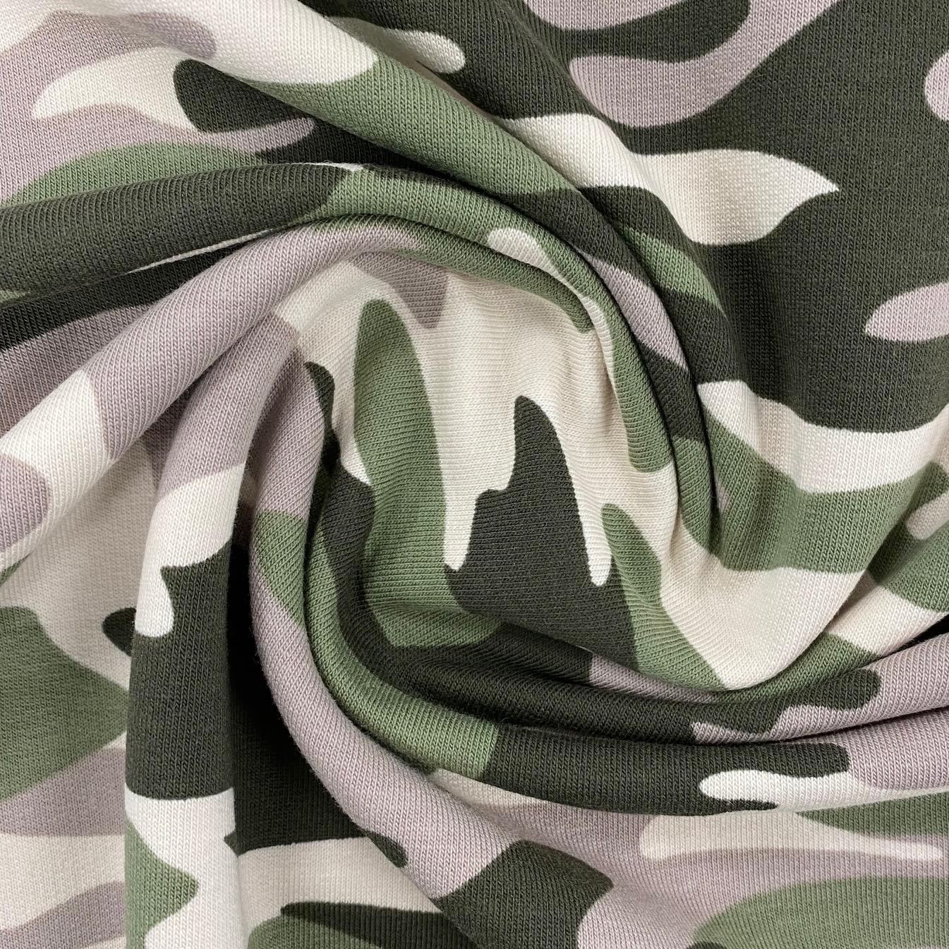 Sweat French Terry, angeraut, Camouflage olivgrün/beige.  Art. 4979-1553